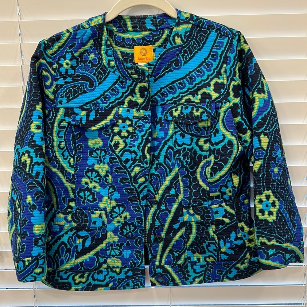 Ruby Red Beautiful Ribbed Pattern Jacket Sz. 6 - image 1